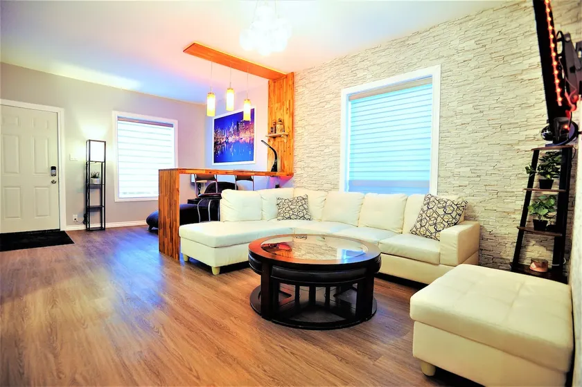 Casa Alberto - 2 full Bdrm with 2 queen beds - Image 1