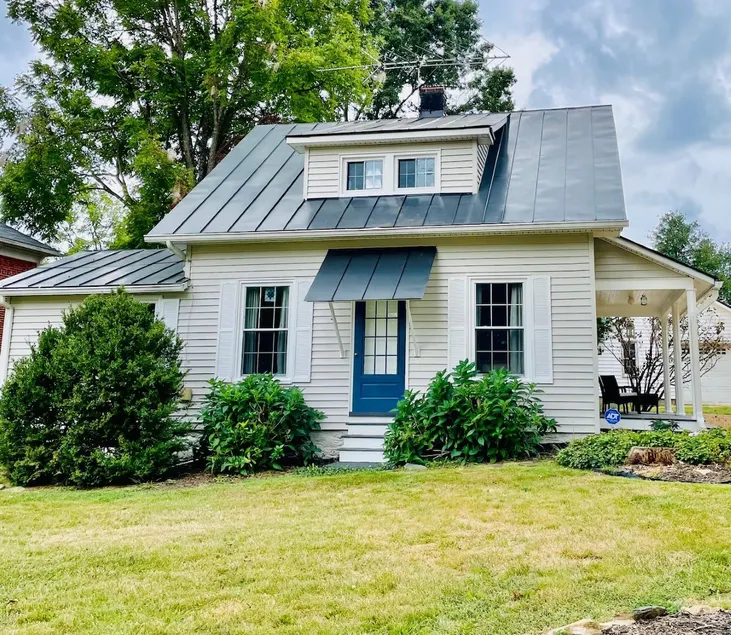 Cozy Country Getaway in the Heart of Upperville - Image 1