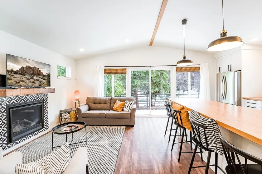 Midtown gem I Park view I Full kitchen - Image 1