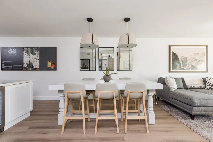 Ultra-Clean, Designer Condo in Downtown Scottsdale - Image 1
