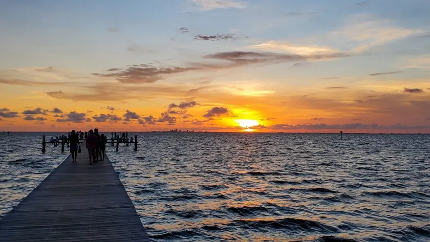 Living on vacation - Image 1