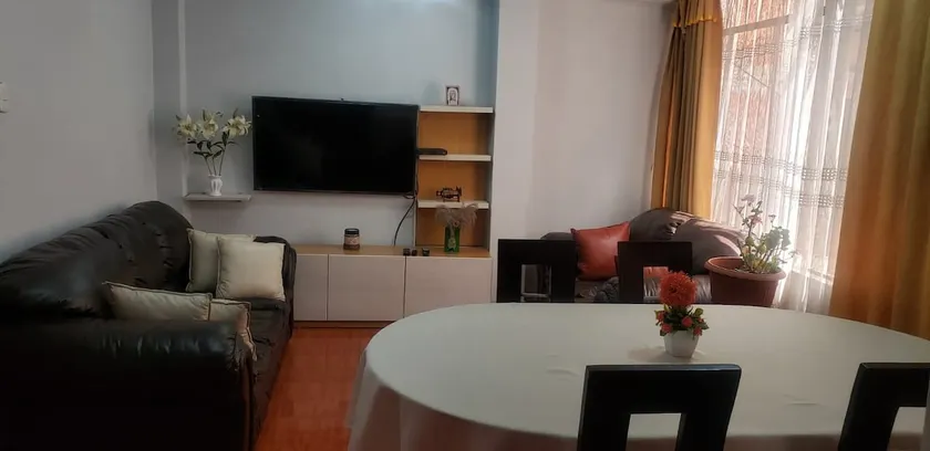 1 min from the airport apt. Feel at home - Image 1