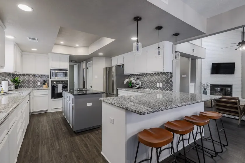 Cozy Home w/Fenced Yard - Walk to Public Pool! - Image 1