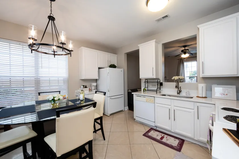 3 Bdrm House Across Birkdale Village & Lake Norman - Image 1