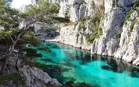 Self-contained studio near calanques Cassis Aix Marseille - Image 1