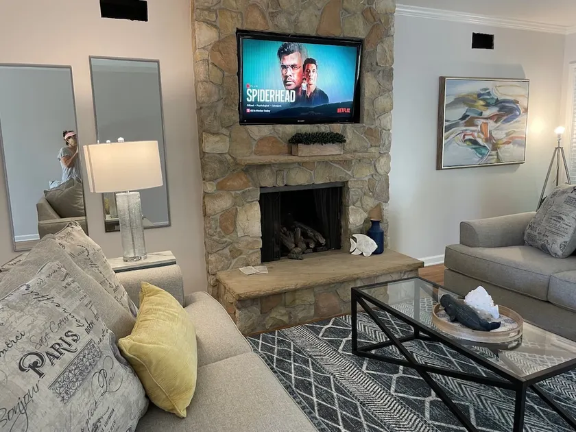 Updated Eastside home near Montecito w/HotTub, gated yard, 2 car garage, EV Chgr - Image 1