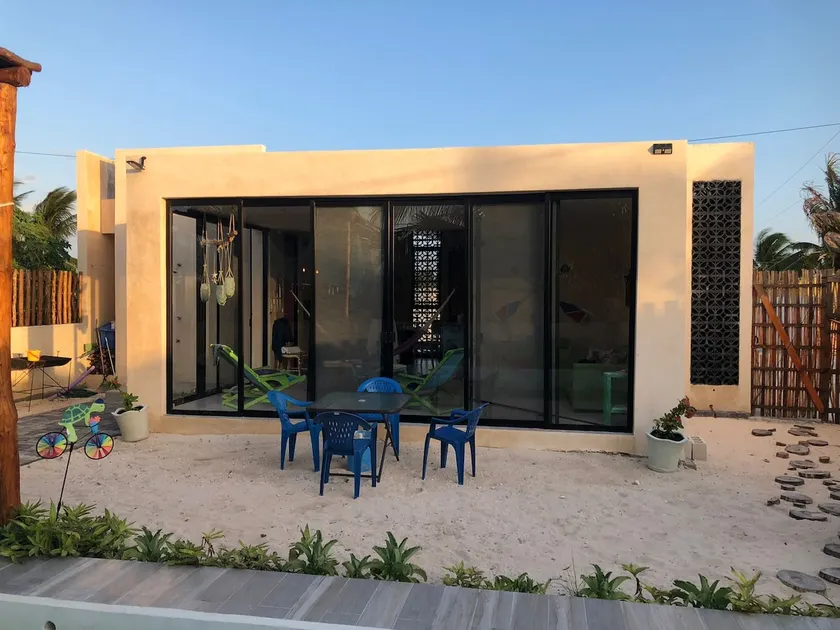 Casa Sirena: A beautiful and modern beach house - Image 1
