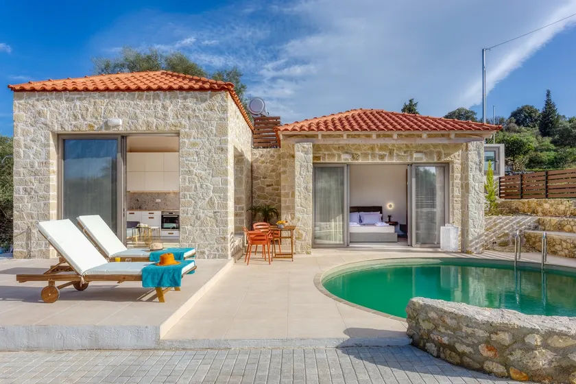 Canna Villa - Image 1