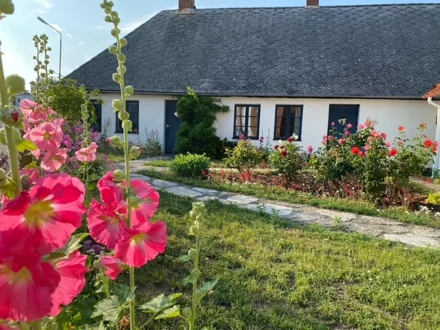 Cozy Skånelänga in central Simrishamn - Image 1