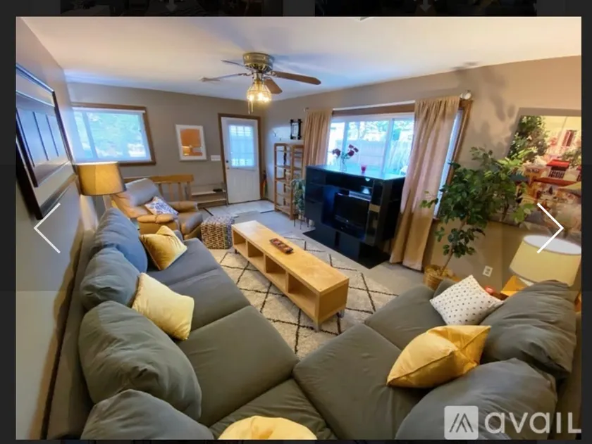 Beautiful 2bdrm Executive Suite near ND-SMC - Image 1