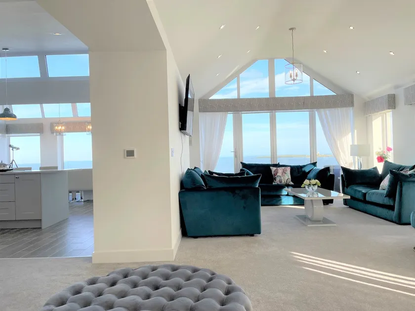 Signal House - A Stunning Beach House - Image 1