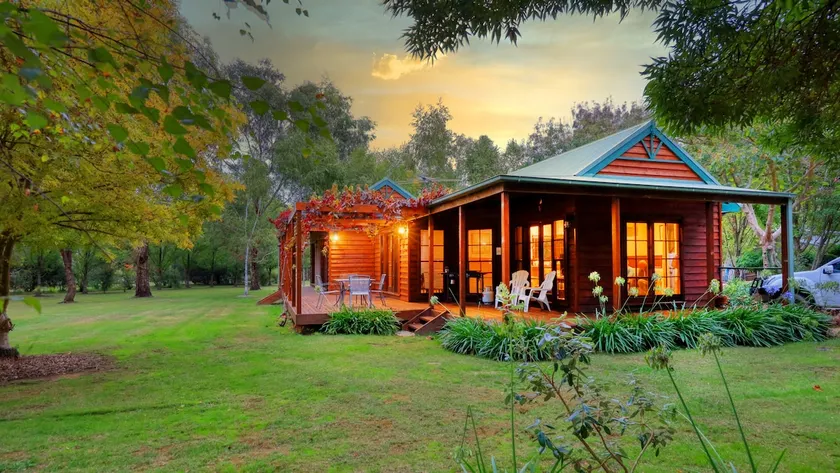Drummond Cottage - 2 Bedroom with double spa bath - 2 night - Image 1