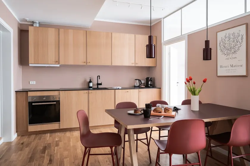 Designer Retreat - 2BR & 2Baths by Lakes - Parking - Image 1