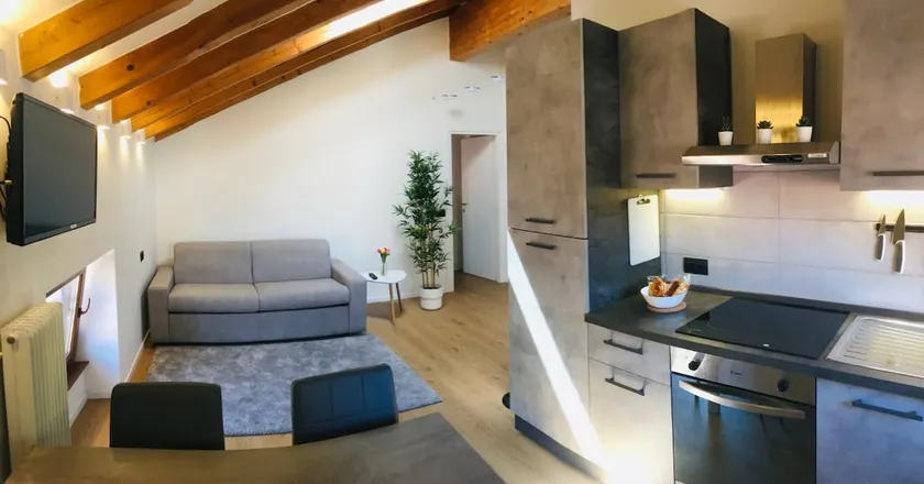 Castle apartment - Image 1