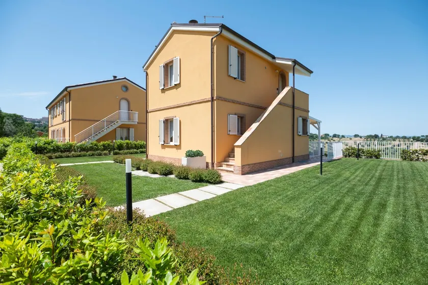 Studio apartment in the Countryside with a View, Recanati - Image 1