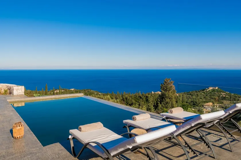 Nikolakos Villa - Image 1