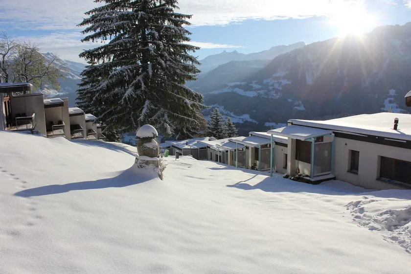 On the ski slops Small chalet in the Alps week - Image 1