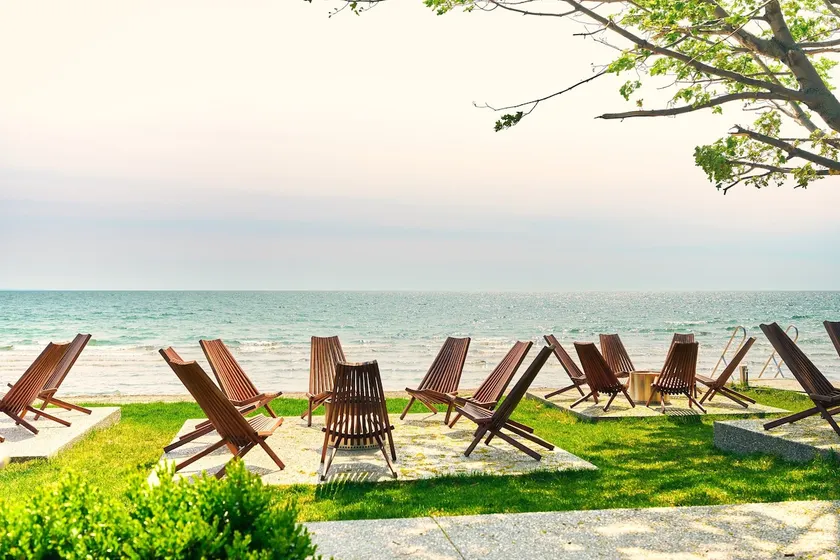 The Long Beach Resort - Beachfront Cottages & Townhouse Suites - Image 1