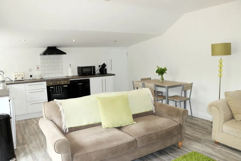 Flowerhill Barn Apartment 1 - Image 1
