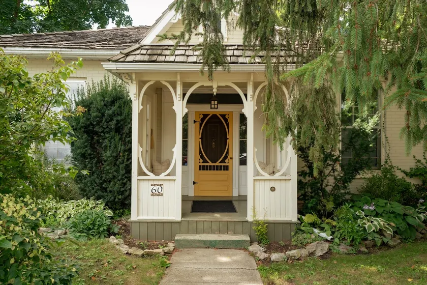 Elora Heritage House - Image 1