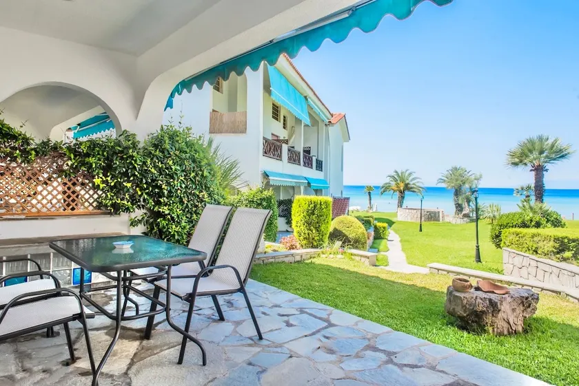 Blue Heaven Home by halu! Villas - Image 1