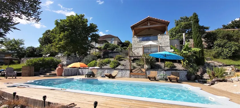 “Gîte Bellevue • Swimming pool & panoramic view” - Image 1