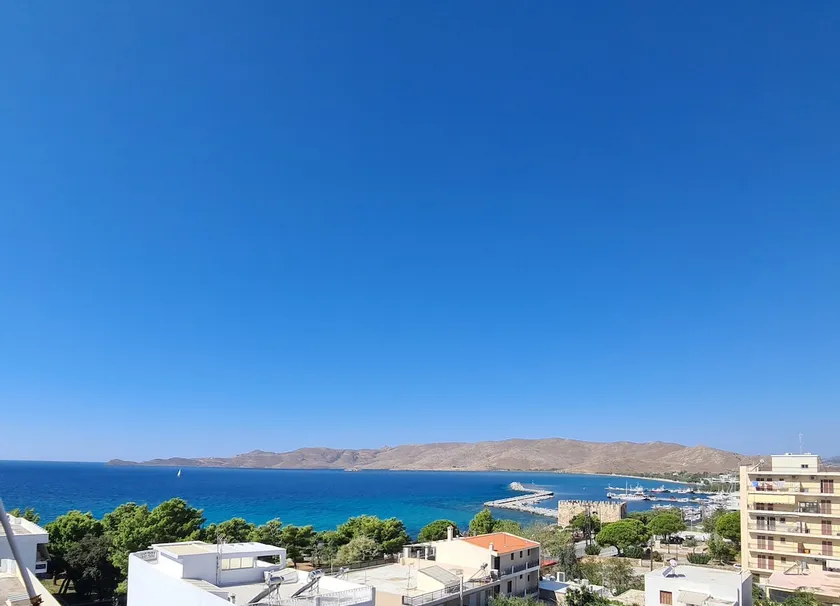 Seaview Apartment in Karystos - Image 1