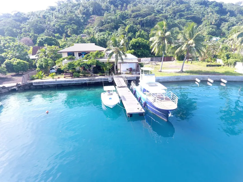 Manta Villa – Lagoon View & Direct Sea Access - Image 1