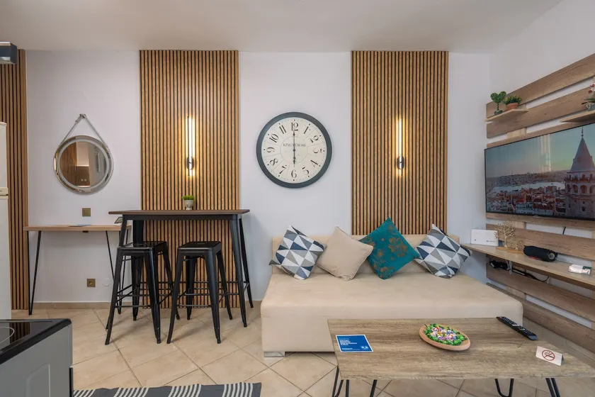 Aphrodite Apartment ideal for holidays in Siviri - Image 1