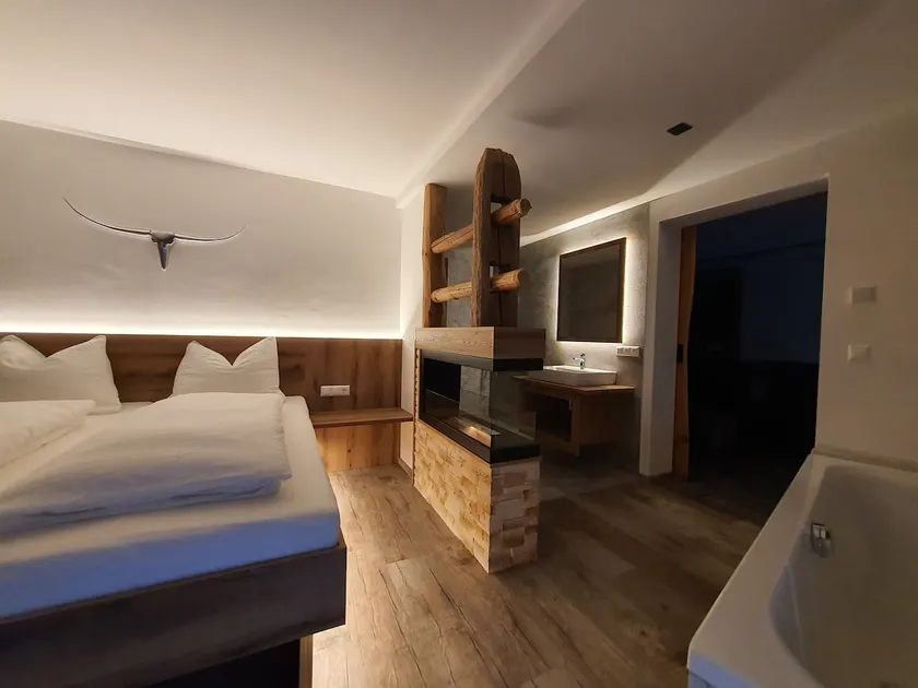 Superior Alpine Apartment II - Image 1