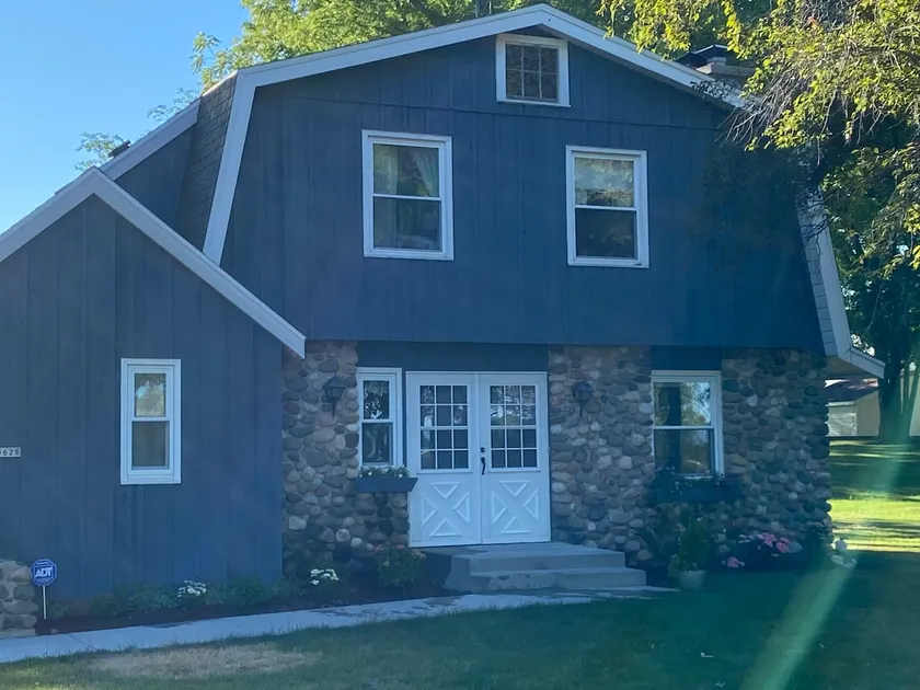 Cozy Country Cottage near Lake Geneva, WI - Image 1