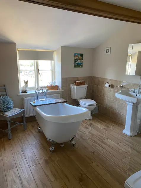 Spaniel Cottage with views of Ham hill, Stoke sub Hamdon - Image 1