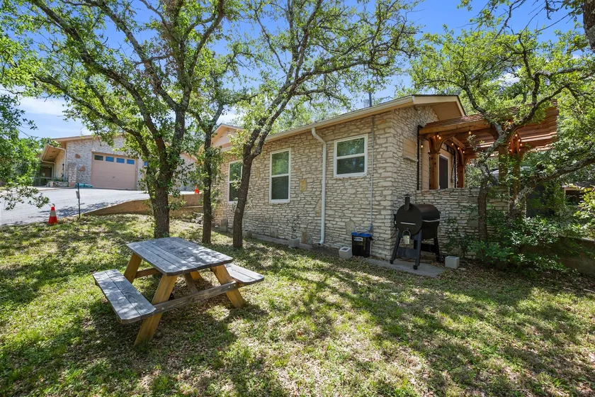 Lake Travis Studio near Volente - Image 1