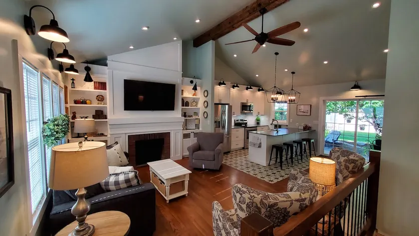 Lusso Cottage – Cozy and Comfortable! - Image 1