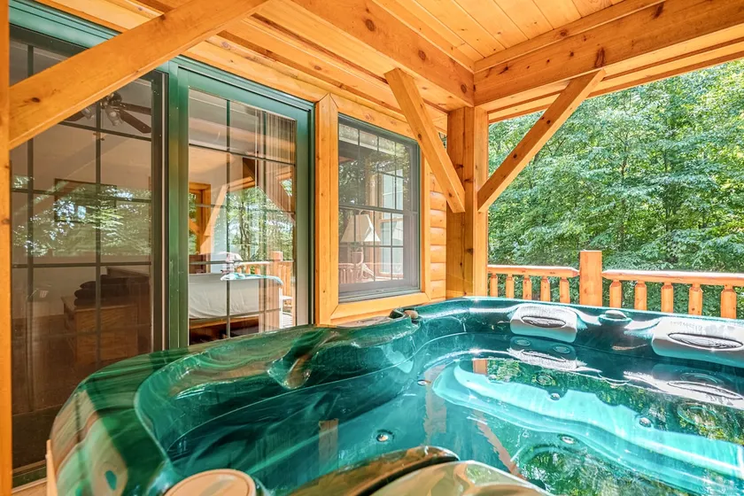 Secluded Cabin, Hot Tub, Dogs, Fiber Optic - Image 1