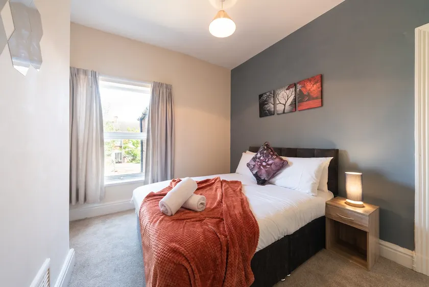 Vibrant Newland Ave - Heart of Hu Amenities 5 Beds - Image 1
