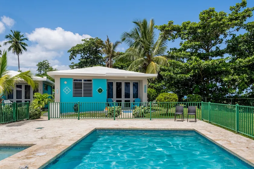 Beautiful Ocean Front Villa! Pool/Gated/Beach - Image 1