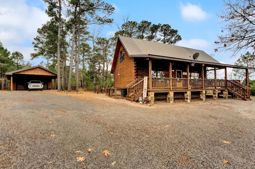 Quiet Cabin w/Hot Tub and a View - Image 1