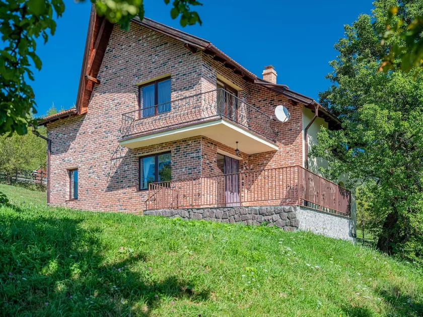 Casa de Brick - Image 1