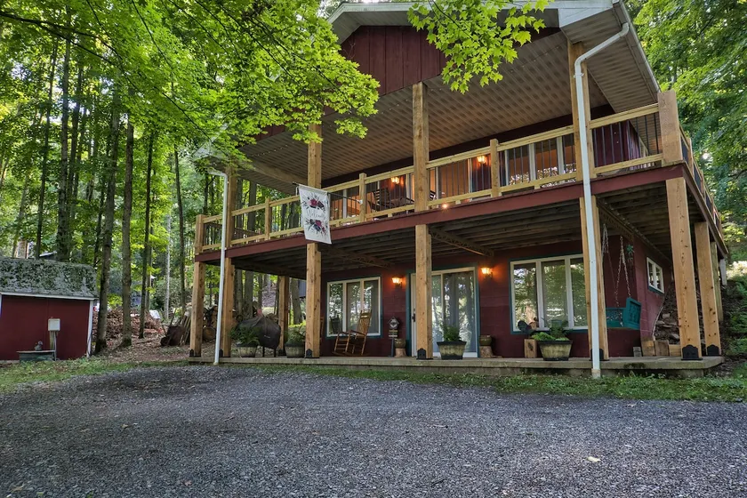 The Cranberry Cottage @Hills Creek - Image 1