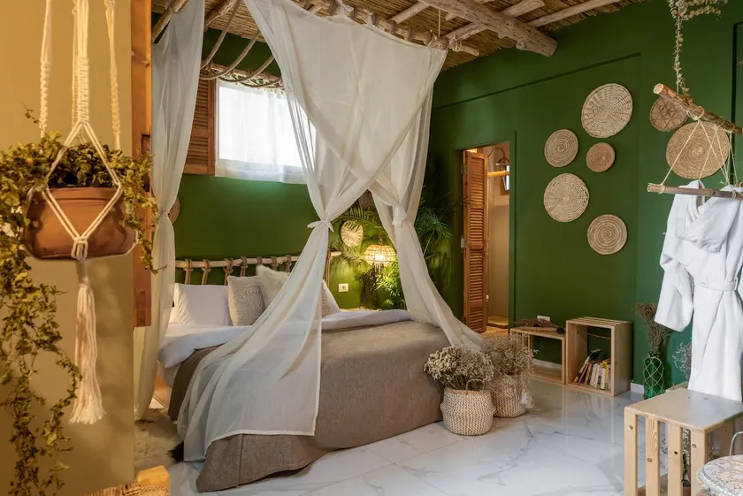 Cozy Bohemian Studio - Image 1