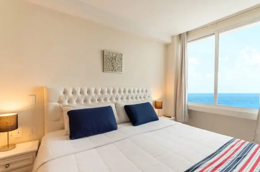 Ocean front studio 2C, new listing - Image 1