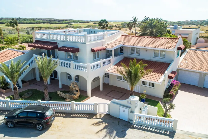 Deluxe Mansion  Steps to Beach  Pool  Sea Views - Image 1