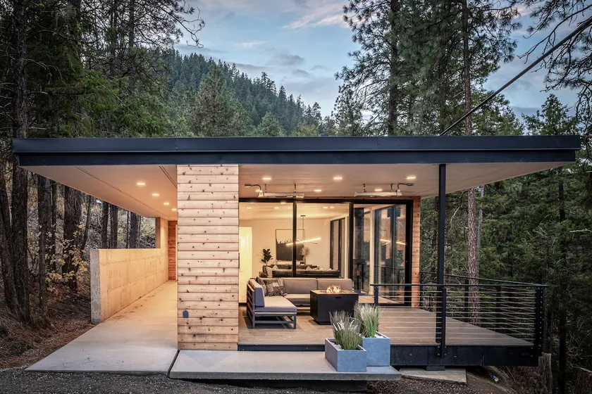 The Overlook - Modern Leavenworth Cabin - Image 1