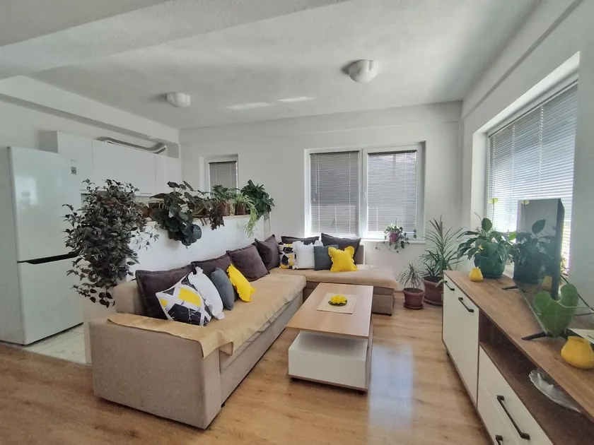 Makach Apartments - Image 1