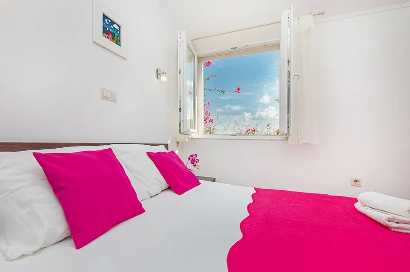 June 2026 special OFFER 2BD apart. - Image 1