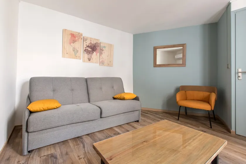 Triplex in Vieux-Lille · quiet, premium bedding and - Image 1