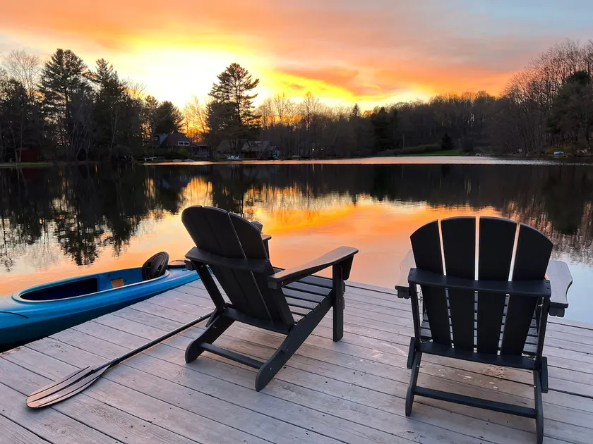 Cozy Lakefront Catskills Cabin—2hrs from NYC! - Image 1