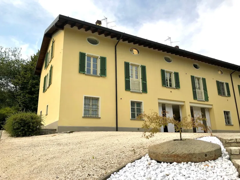 hOme stays in Franciacorta, three-room apartment for 5 people - Image 1