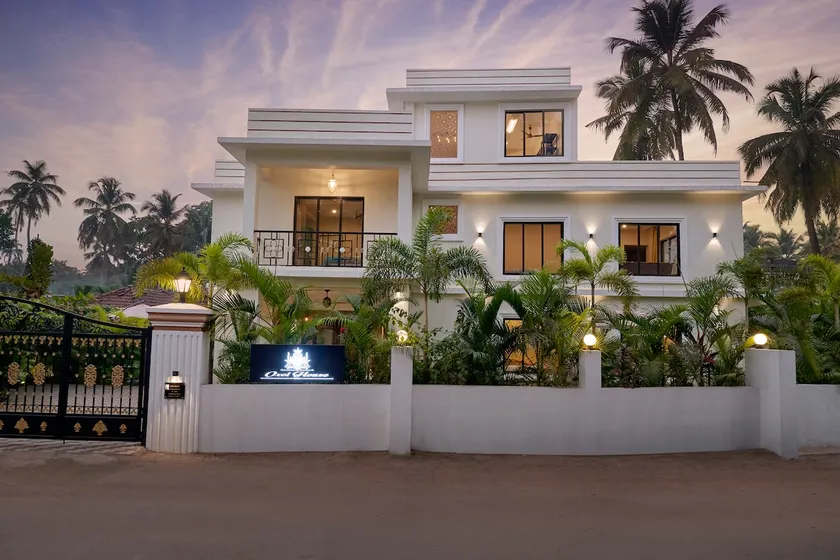 7 BHK Villa with Private Pool near Anjuna and Siolim - Image 1